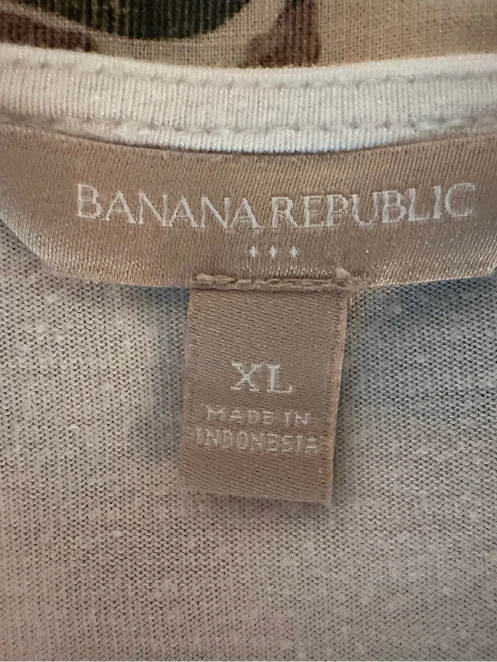 Banana Republic Draped Cowl Neck Short Sleeve Top in White Size XL - Picture 4 of 4